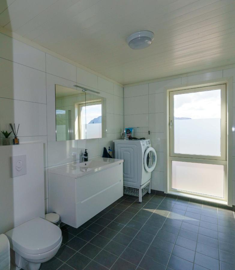 Apartamento Lilleeideholmen Sjohusutleie Haug Exterior foto