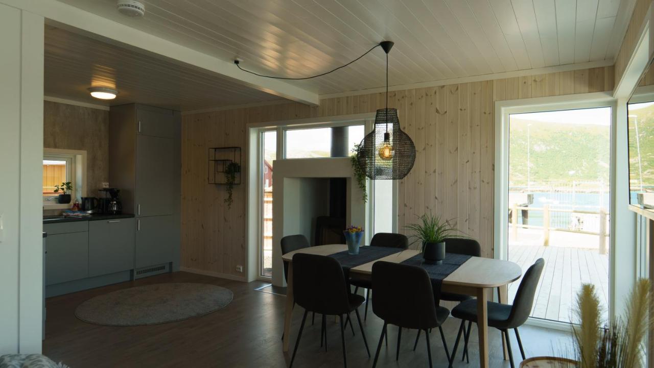 Apartamento Lilleeideholmen Sjohusutleie Haug Exterior foto