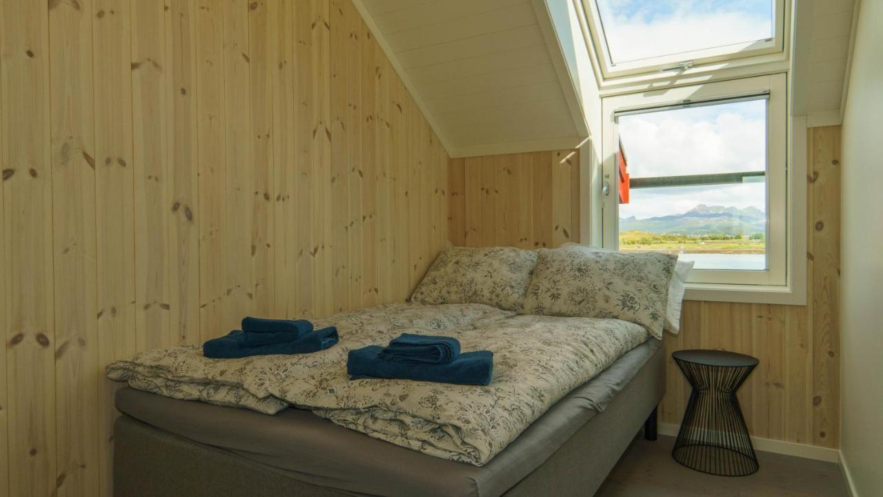 Apartamento Lilleeideholmen Sjohusutleie Haug Exterior foto