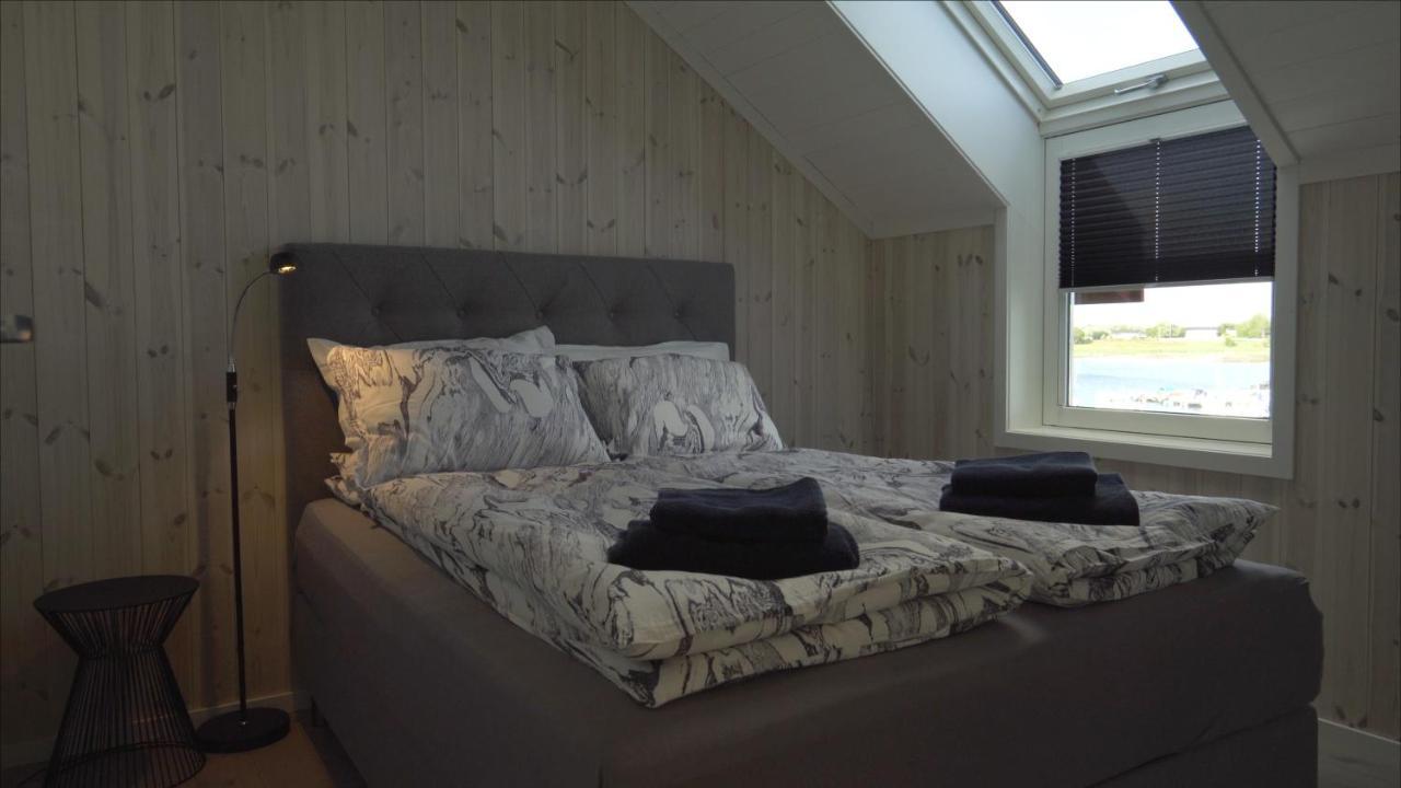 Apartamento Lilleeideholmen Sjohusutleie Haug Exterior foto